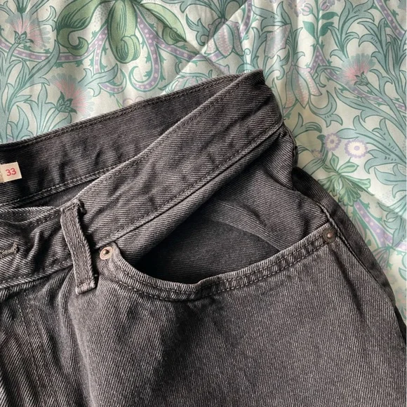 Levi's Women's Black 94 Baggy Straight Leg Jeans - Picture 4 of 8